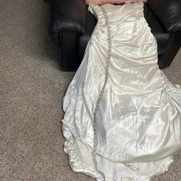 Maggie sottoro one shoulder satin gown - Picture 7 of 12